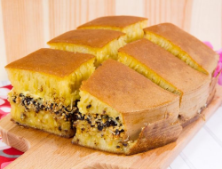 Resep Martabak Manis: Camilan Manis yang Menggoda