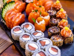 Sushi: Kelezatan Tradisional Jepang yang Mendunia